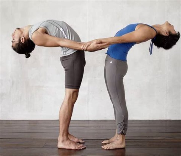 17 Best Yoga Poses for Two People
