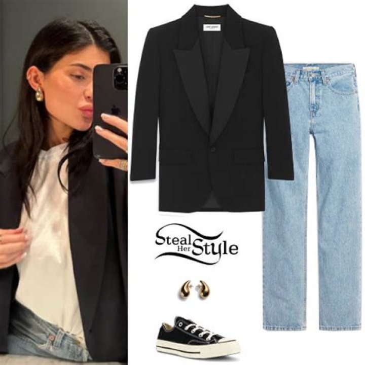 18 Monot Outfits | Steal Her Style
