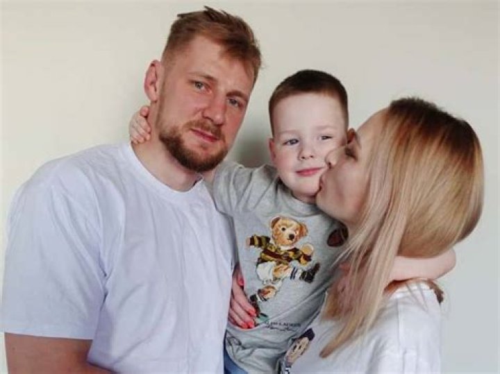 Alexander Volkov Biography, Age, Height, Wife, Net Worth