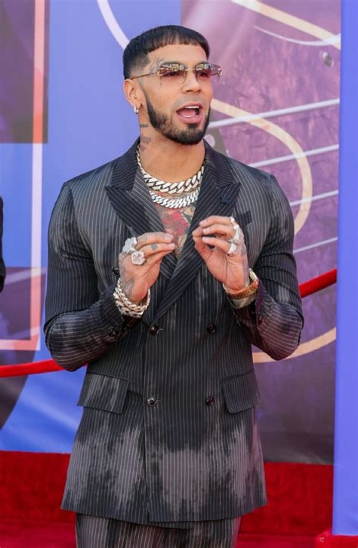 Anuel AA Biography, Wiki, Age, Height, Family, Net Worth