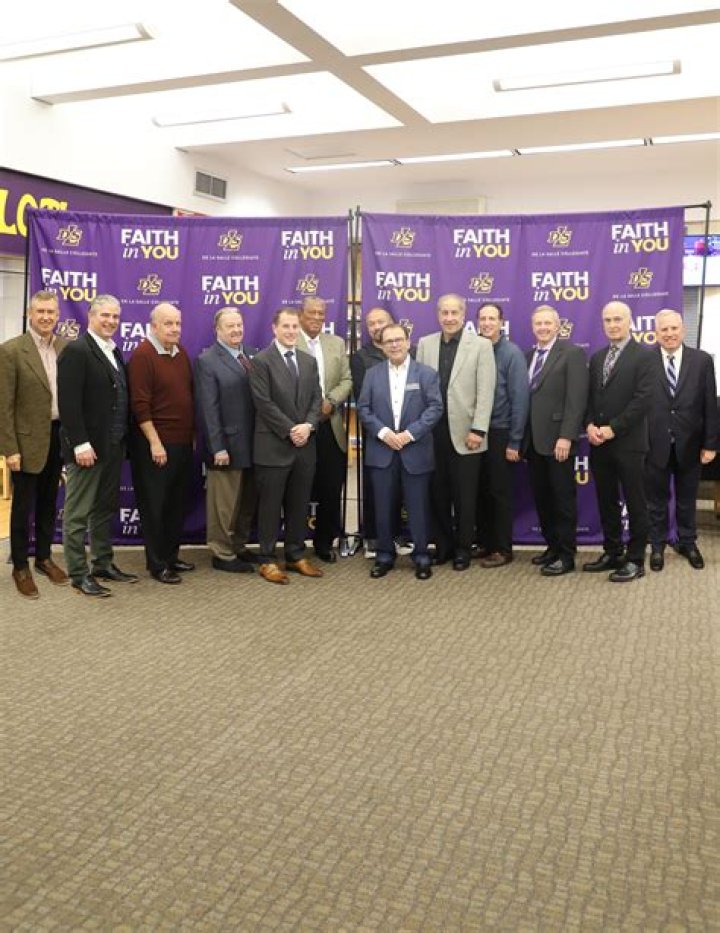 	Bad News: Dr. Jim Van Eaton Obituary; Who is Dr. Jim Van Eaton? Family Dentistry Of Sterling Heights owner Dr. Jim Van Eaton dies at 69	