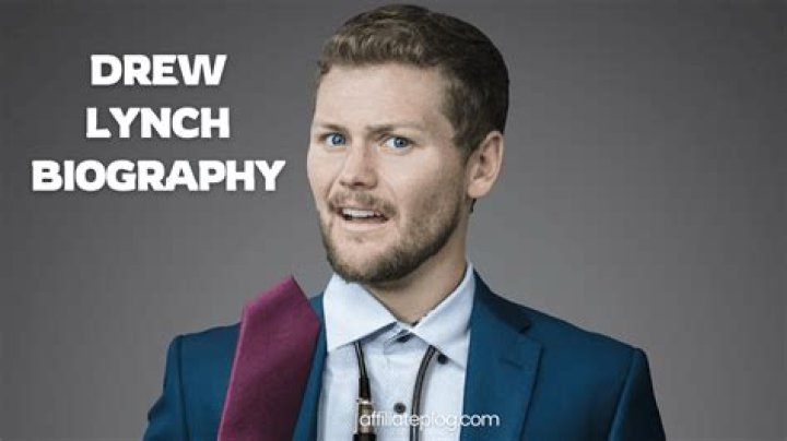 Drew Lynch Biography