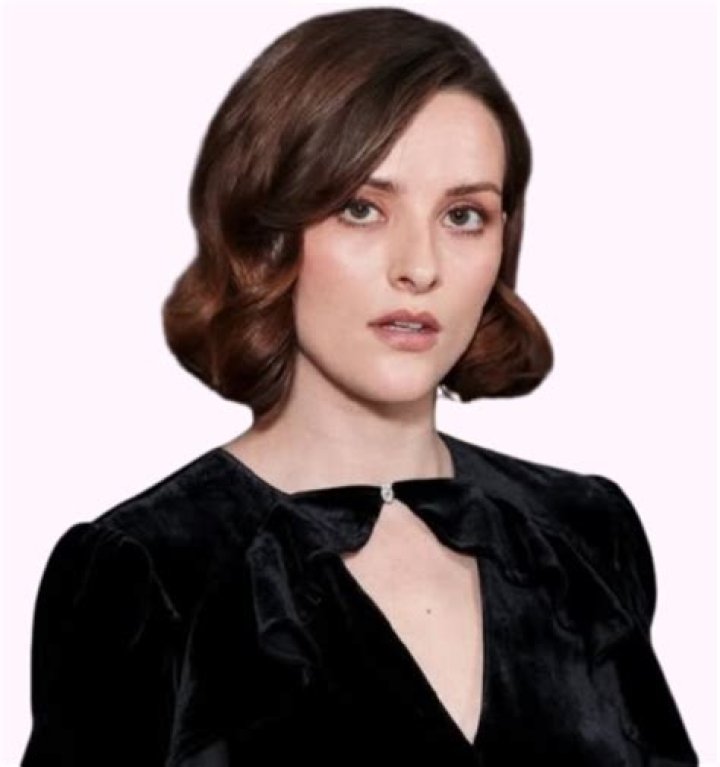 Elisebeth Peters Biography, Age, Height, Family, Net Worth