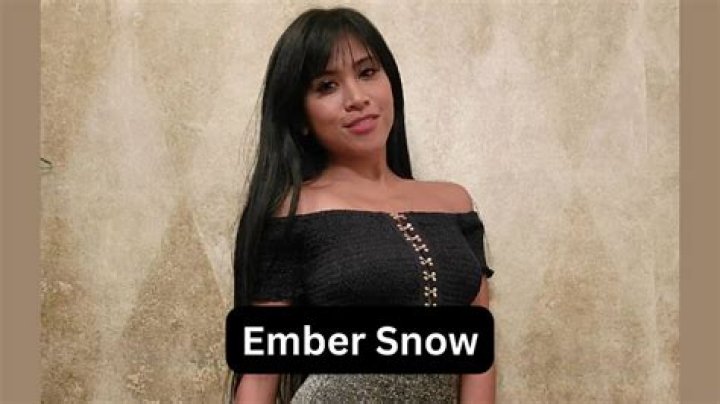 Ember Snow - Age, Height, Bio, Wiki, Net Worth, Onlyfans, Photos, Videos