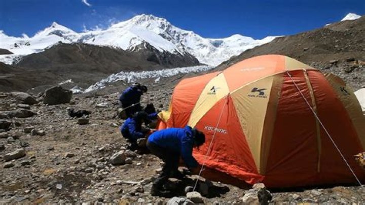 Fallece la alpinista estadounidense Anna Gutu en una avalancha en el Shisha Pangma