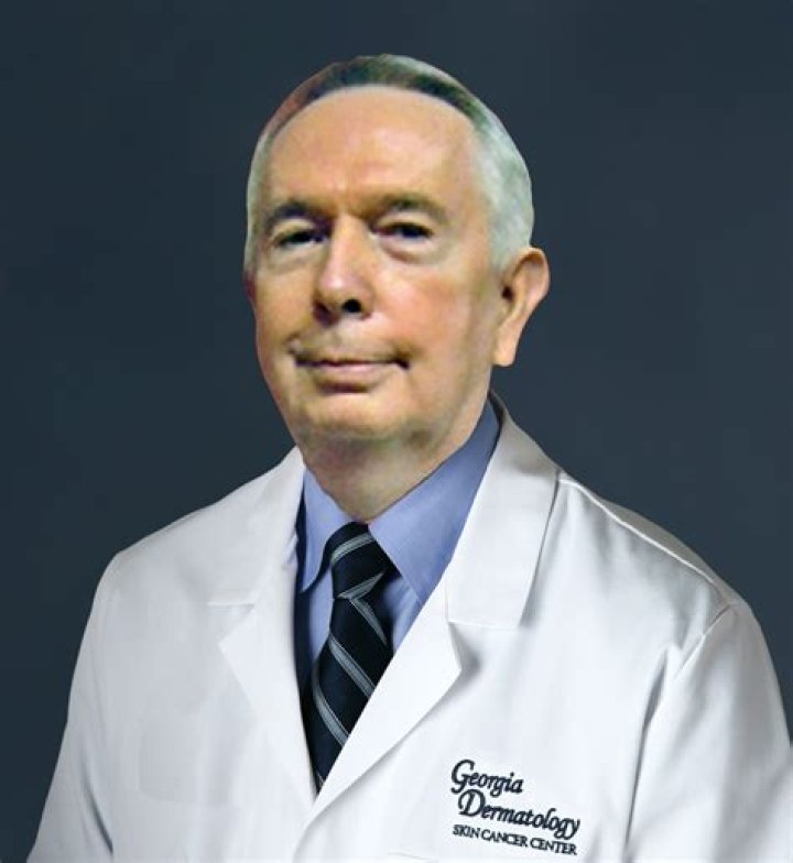 Georgia doctor fails polygraph on sex with patients, gets suspended