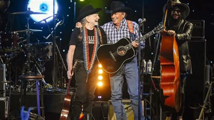 Here Are Some Facts About Gene Watson, The Standard Bearer For Sincere, Traditional Country Music