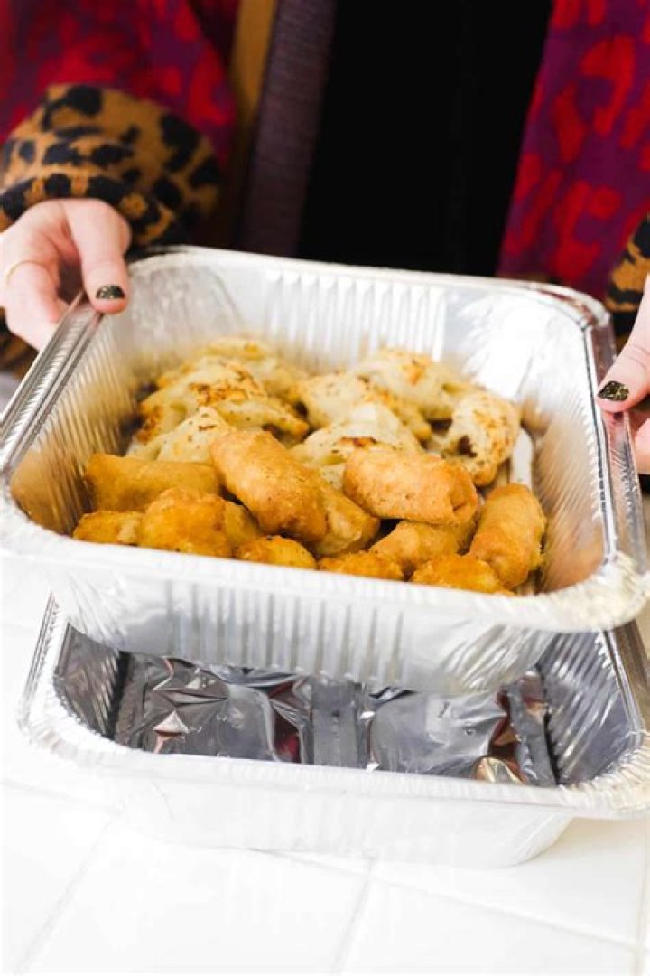 How to Keep All Your Food Warm on Thanksgiving -- With a Cooler (Yes, Really)!