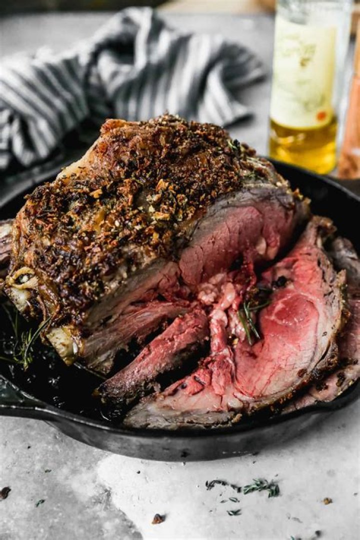 How to Make Boneless Rib Roast with Garlic and Herbs | Rachael Ray