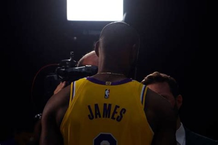 “I was loss for words” Lebron James shares shocking moment revealing massive deal with Reebok