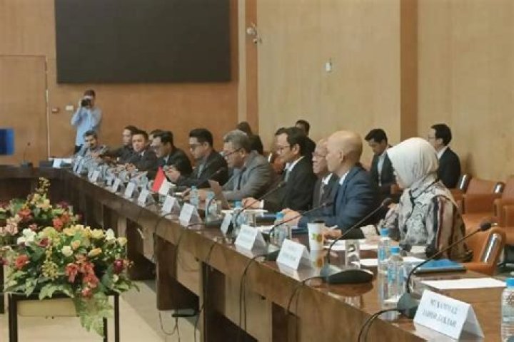 Indonesia, Russia Explore Cooperation in Education Sector