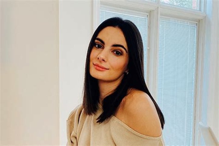 Kendall Long Age, Height, Net Worth, Birthday, Instagram,Bio