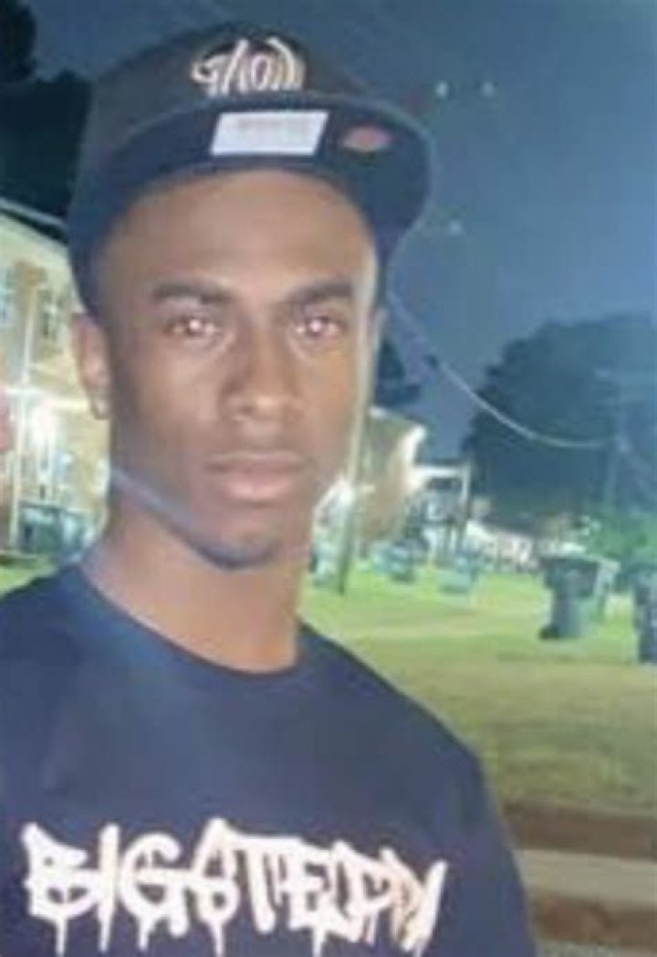 Kenneth Malik Davis – Metropolitan Funeral