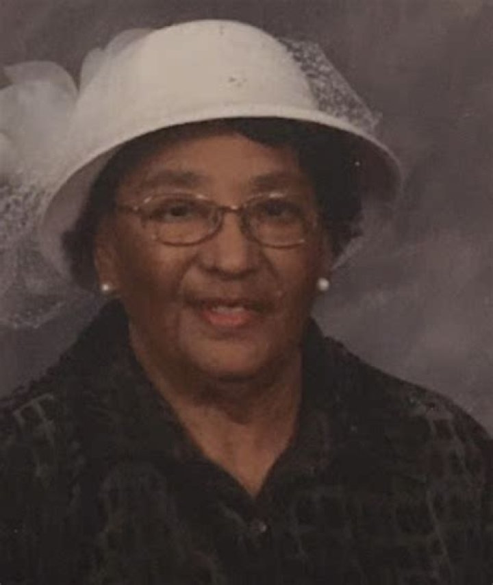 Linda Connor Elliott – Metropolitan Funeral