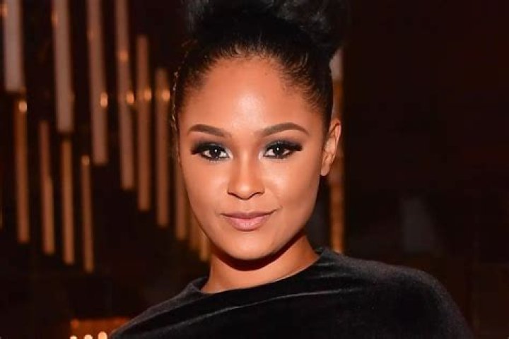 Maliah Michel Biography, Lifestyle, Age, Height, Family, Drake, Salary & Net Worth.