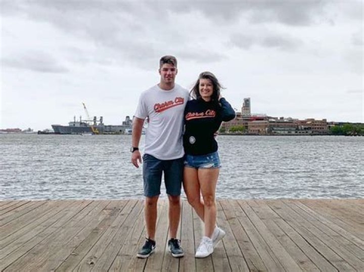 Melanie Newman Bio, Age, Height, Boyfriend, Net Worth