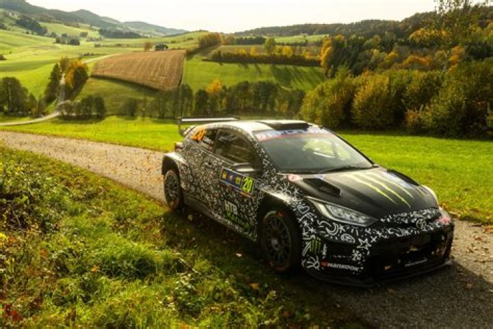 Michael Kohlhaas – Eine atemberaubende Kleist-Inszenierung von Simon Solberg in Mannheim