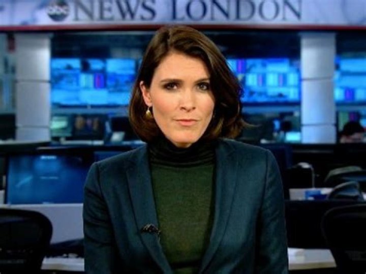 Molly Hunter (NBC News) Bio, Age, Height, Net Worth, Wiki