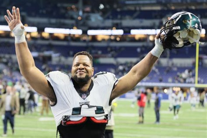 Ndamukong Suh Net Worth  - Pulptastic