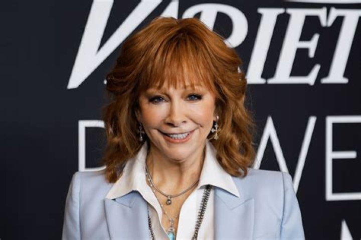 Reba McEntire Gives It All “Back to God ” with a Heart-Wrenching Song
