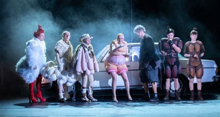 Schauspiel Stuttgart | nachtkritik.de