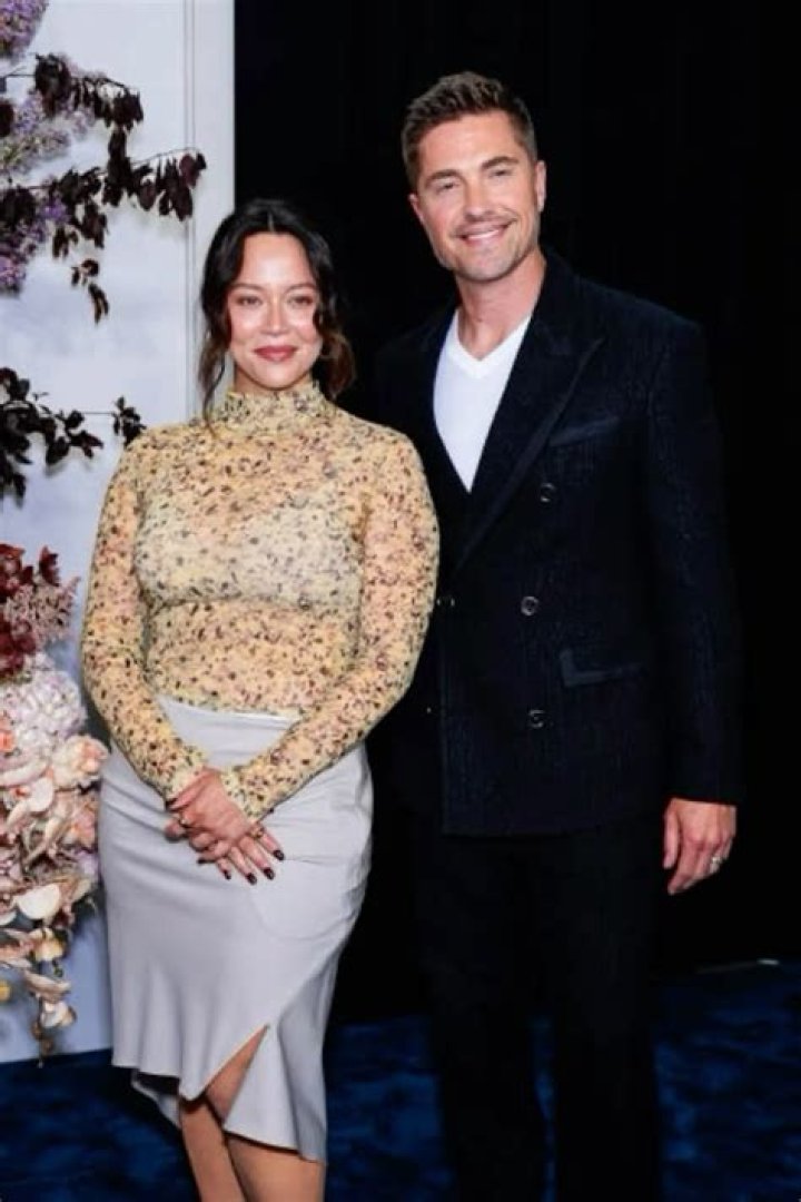 Vince Neil Height, Age, Wife, Biography, Family, Children, Heritage & More