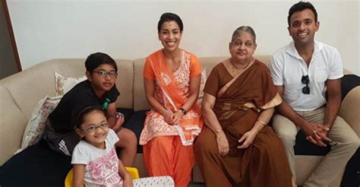 Vivek Ramaswamy Family With Wife Apoorva Tewari Ramaswamy