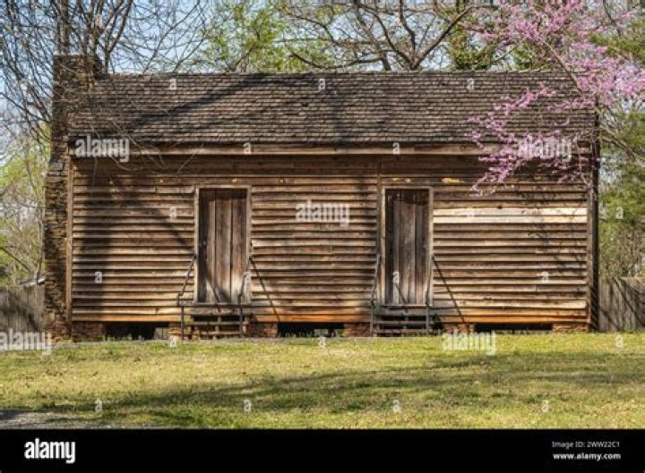 Where to find Georgia's former slave cabins